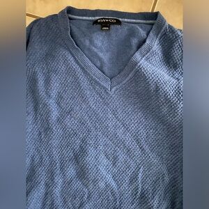 RW&CO men’s sweater